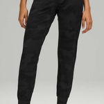 Lululemon  Align Jogger 28" Incognito Camo Multi Grey Women’s Size 4 Photo 0