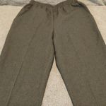 Briggs New York Women's Briggs Pull On Charcoal Gray Pant Trousers Size 6P EUC #1466 Photo 3