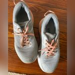 Women’s Hokas One One Tennis Shoes/ Sneakers Gray Size 8 Photo 4