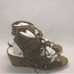 NWOB Dolce Vita Taupe Laser Cut Wedge San… Brown Size 9 Photo 2