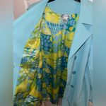 Dress Barn  geometric print lined spring raincoat Photo 2