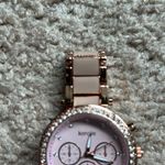 Kensie women’s pink/rose gold watch fits a M sized wrist Photo 3