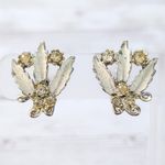 Vintage Screw On Earrings Photo 0