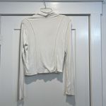 Wild Fable off White Long Sleeve Turtleneck Top size medium. Photo 4
