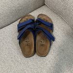 Birkenstock  Birki's Madura Blue‎ Patent Leather Two Strap Velcro Sandal Photo 4
