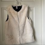 Matilda Jane  size XS beige luxurious snap vest Photo 3