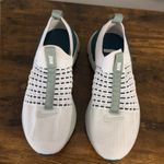 Nike React Phantom Run Flyknit 2 Womens 6.5 Platinum Tint Teal Slip On Shoes Photo 1