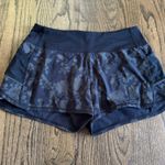 Athleta  Womens Black Floral Camo Patterned Running Shorts Attached Brief Small Photo 0