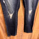 KanCan High Rise Ripped Distressed Cropped Jean Stretch Dark Wash Size 31/14 Blue Photo 4