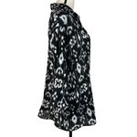 Maggie Barnes 1X Photo 3