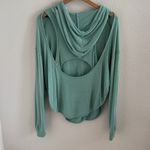 Free People Movement Back Into It Open Back Hoodie Hooded Sweatshirt Medium Green Photo 4