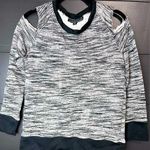 Almost Famous  Women’s Cold Shoulder Long Sleeve Top. NWT. Size M Photo 0