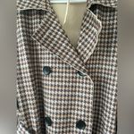 Solitaire NWT  Tan / Gray Houndstooth Faux Suede Trench Coat, Waist Tie; size XL Photo 1