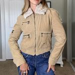 Dollhouse Vintage  tan corduroy jacket with faux fur lining Photo 7
