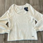 Abercrombie & Fitch sweater Photo 0