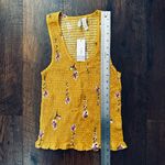 Japna  gold with floral tan top, size M, NWT Photo 3