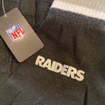 NFL  RAIDERS SCARF AND GLOVES SET  COLOR BLCK WHITE AND SILVER BRAND NEW Photo 4
