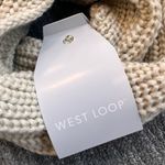 West Loop  Infinity Scarf Chunky Knit New Photo 2