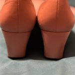 Aerosoles  beige pumps. Size 8. Photo 3