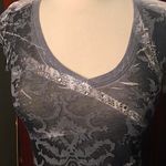 American Age GRAPHIC V-NECK T-SHIRT Photo 1