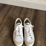 Nike Blazer Low Sneakers SZ 11 Photo 4