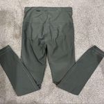 Lululemon Women’s In Focus Run Tight Sense Knit Army Green Size 8 Photo 2