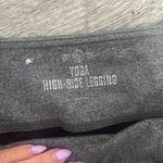 SO Kohls  Large Womens Yoga High Rise Leggings Black Gray & White Athleticwear Photo 2