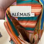 Alemais Sloane Abstract Photo 5