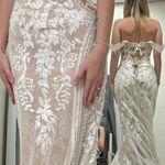 Allure Bridal Wedding Dress Size 00 Photo 3