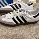 Adidas white Sambas Photo 1