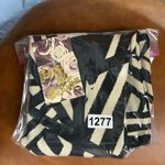 Love by Design  Black and White Knit Sweater Photo 5