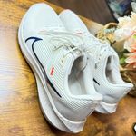 Nike Air Zoom Pegasus 40 Road Running Shoes Photo 3