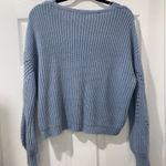 moon & madison Sky Blue V Photo 4