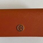 Tory Burch  orange sunglasses case Photo 0