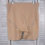 HONEYLOVE SuperPower Mid Waist Short
Sand Photo 1