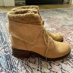 Lucky Brand Huntress Suede Foldover Lace Up Ankle Lugged Booties 8.5 Tan Photo 8