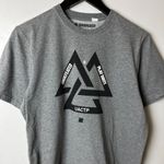 Urban Outfitters Undefeated Play Dirty T Shirt Gray Medium M Graphic Tee Cotton Short Sleeve Logo Photo 9
