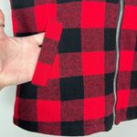 Thread and Supply  Vest Womens Small Red Black Buffalo‎ Plaid Sherpa Lined Zip Up S Photo 4