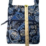 Vera Bradley  Windsor Navy Paisley HIPSTER Crossbody Bag Purse Retired Patern GUC Photo 12