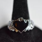 Source Unknown NWOT Unique Black Enamel Heart Silver Tone Goth Punk Renaissance Size 6 Ring Photo 1