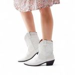 Urban Outfitters White Cowgirl Boots – Size 6, Never Worn! Photo 0