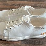 Kenneth Cole  White Sneakers Photo 1