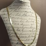 Elegant Gold Tone Herringbone Chain Necklace Photo 1