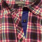Eddie Bauer  Women’s flannel long sleeve button up shirt blue purple pink Size M Photo 4