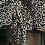 Hesperus  LONG SLEEVE ANIMAL PRINT‎ CROPPED  TOP SIZE MEDIUM Photo 3