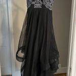 Black Maxi Dress With Detailed Bodice Photo 2