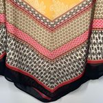 DR2 Women’s Paisley Pattern V Photo 3