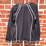 Nike size X large women’s rash guard Photo 4