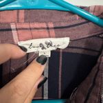 Love Tree  Cropped Button Down Shirt w/ Roll Tab Sleeves Women's Size Large Photo 4