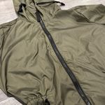 BB Dakota army green raincoat with hood pockets and multiple cinch areas S/XS Photo 9
